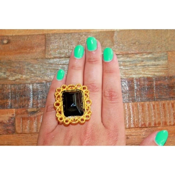 [Zara] Brand New Cocktail Ring ✨ - Picture 3 of 8